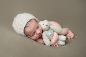 baby boy newborn photographer studio brown bear knitted Samphire Sussex