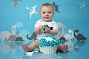 dino cake smash and splash birthday boy blue white Samphire Photography