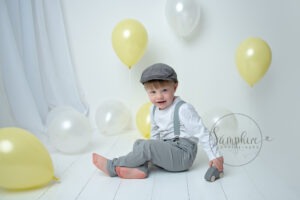 photographic work experience west sussex studio child portrait balloons Samphire Photography