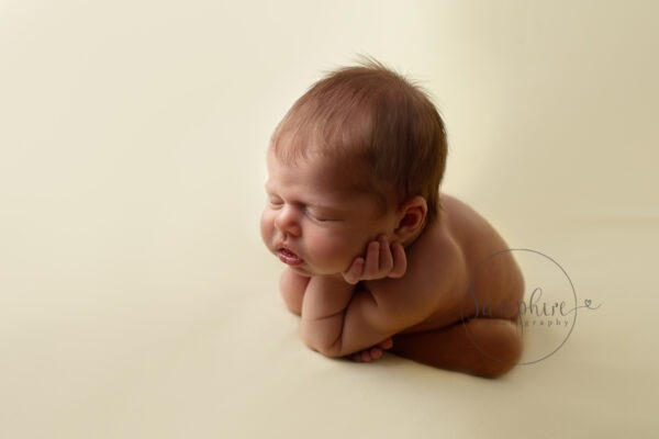 newborn photographer worthing sussex samphire photography froggy
