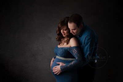 Experienced Portrait Photographer Sussex Samphire Photography maternity 2019