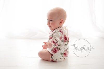 smiley baby photography Horsham milestone sitter Samphire Photography Sussex