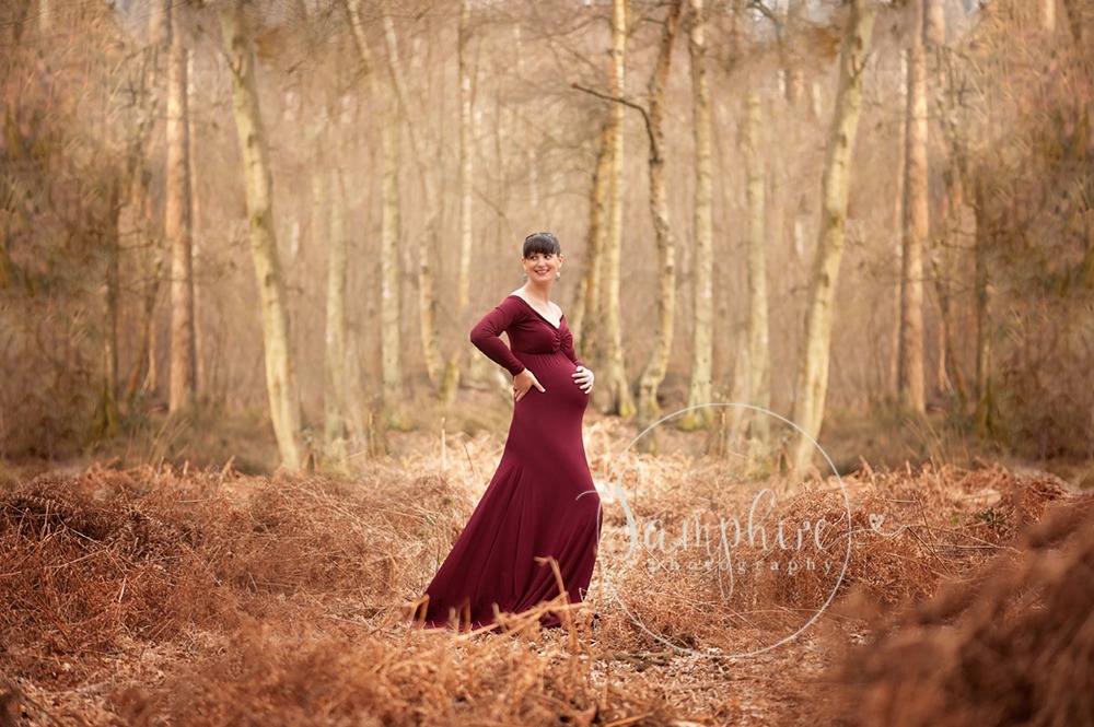 maternity photoshoot in buchan park sussex