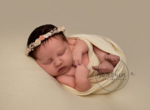 baby girl newborn photoshoot