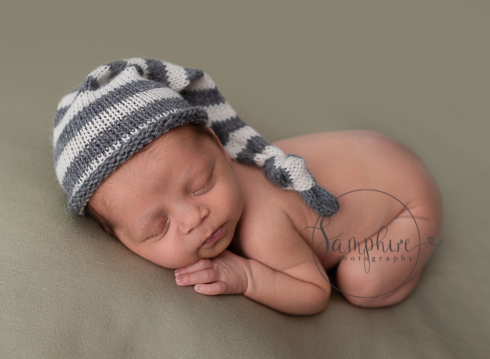 how to prepare for your newborn session boy asleep