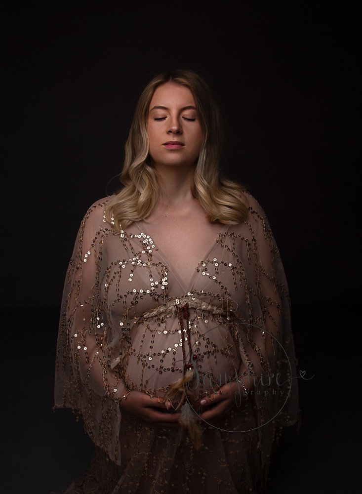 gorgeous maternity gown pregnancy photo